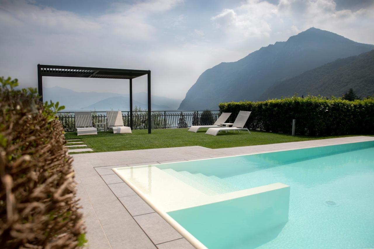 Ai Ronchi B&B Riva di Solto Kültér fotó